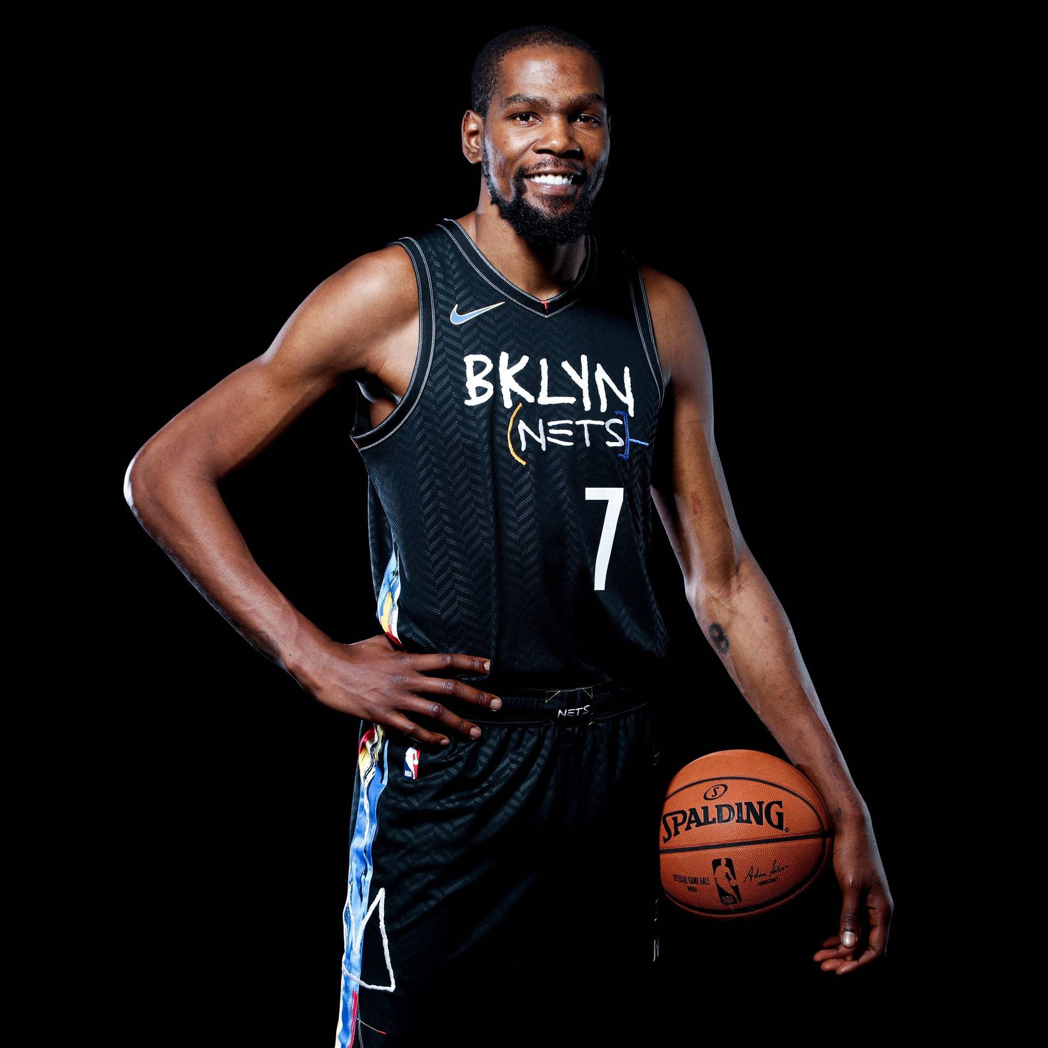 一个可参考 一个可参考